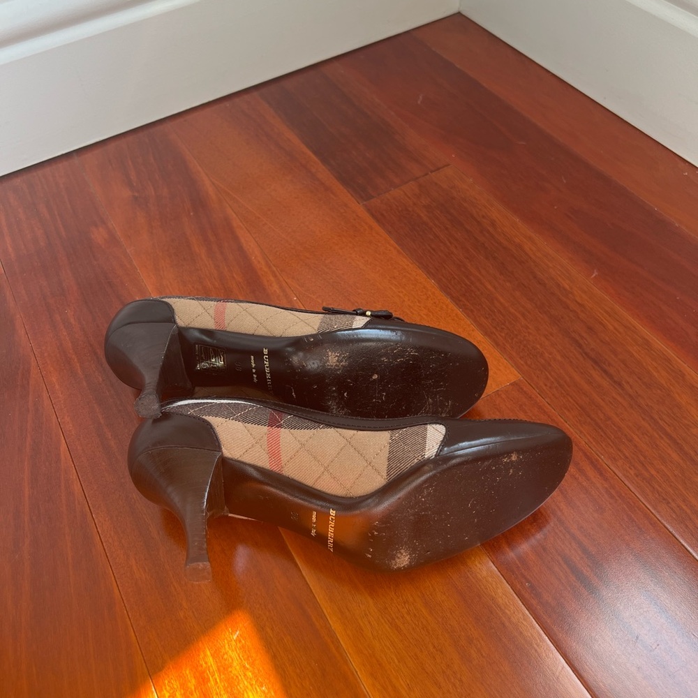 Burberry heels - Picture 4 of 4